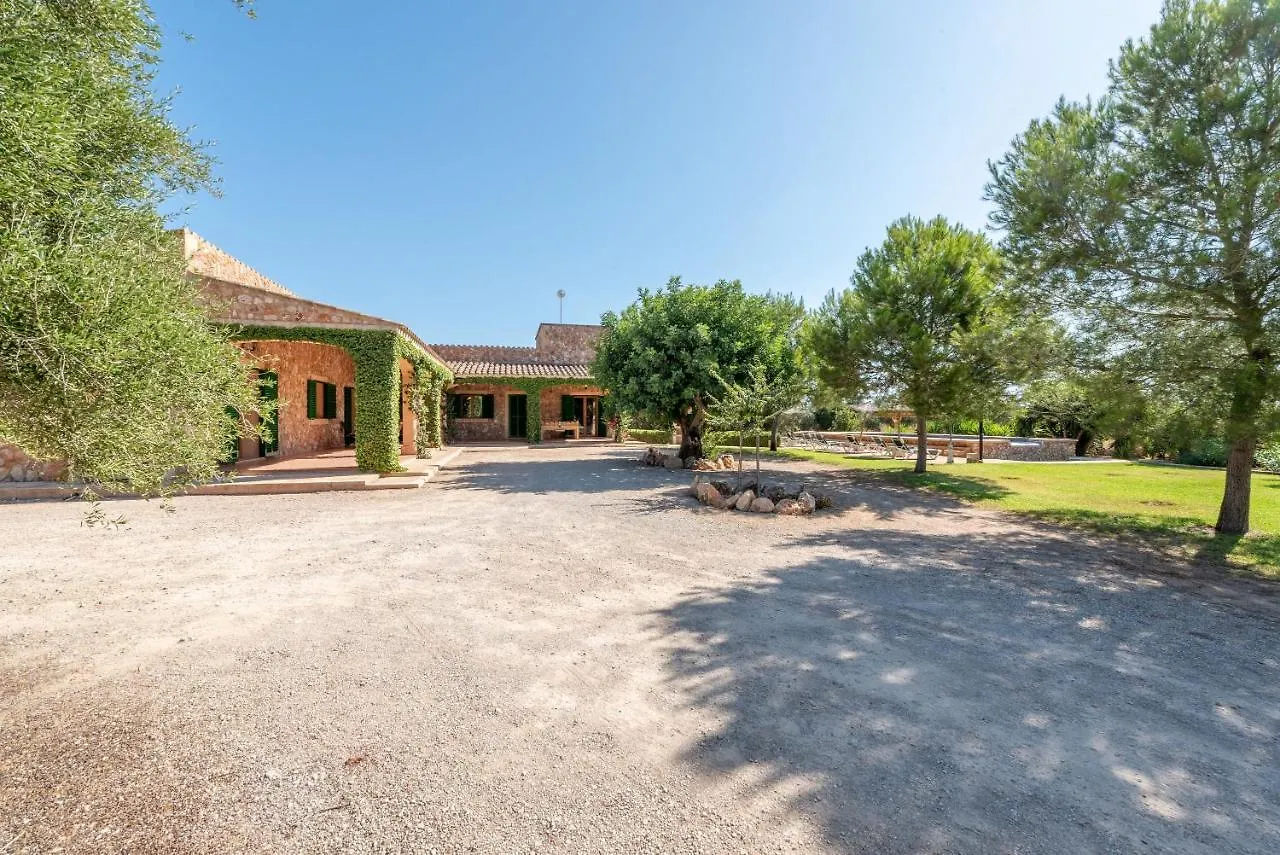 Els Girasols Villa Campos
